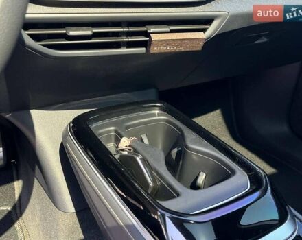 Белый Фольксваген ID.4, объемом двигателя 0 л и пробегом 87 тыс. км за 24790 $, фото 20 на Automoto.ua