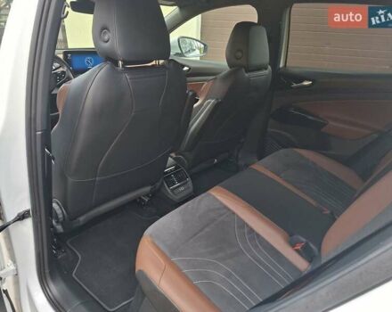 Белый Фольксваген ID.4, объемом двигателя 0 л и пробегом 115 тыс. км за 23100 $, фото 20 на Automoto.ua