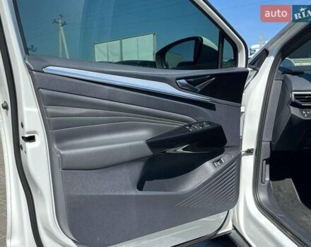 Белый Фольксваген ID.4, объемом двигателя 0 л и пробегом 87 тыс. км за 24790 $, фото 13 на Automoto.ua