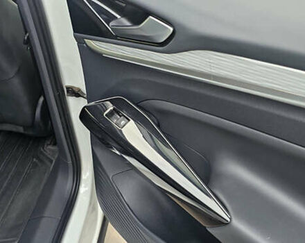 Білий Фольксваген ID.4, об'ємом двигуна 0 л та пробігом 60 тис. км за 23400 $, фото 8 на Automoto.ua