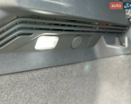 Белый Фольксваген ID.4, объемом двигателя 0 л и пробегом 43 тыс. км за 22900 $, фото 26 на Automoto.ua