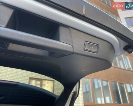 Білий Фольксваген ID.4, об'ємом двигуна 0 л та пробігом 230 тис. км за 21800 $, фото 17 на Automoto.ua