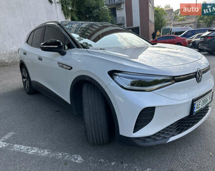 Белый Фольксваген ID.4, объемом двигателя 0 л и пробегом 61 тыс. км за 23600 $, фото 2 на Automoto.ua