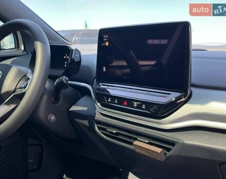 Белый Фольксваген ID.4, объемом двигателя 0 л и пробегом 87 тыс. км за 24790 $, фото 41 на Automoto.ua