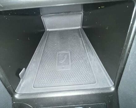 Белый Фольксваген ID.4, объемом двигателя 0 л и пробегом 69 тыс. км за 24500 $, фото 20 на Automoto.ua