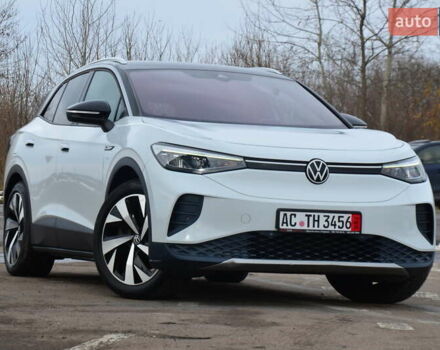 Белый Фольксваген ID.4, объемом двигателя 0 л и пробегом 113 тыс. км за 22350 $, фото 21 на Automoto.ua