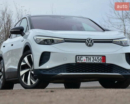Белый Фольксваген ID.4, объемом двигателя 0 л и пробегом 113 тыс. км за 22350 $, фото 23 на Automoto.ua