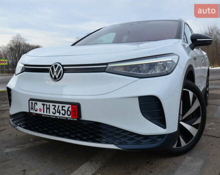 Белый Фольксваген ID.4, объемом двигателя 0 л и пробегом 113 тыс. км за 22350 $, фото 2 на Automoto.ua