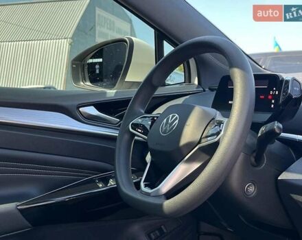 Белый Фольксваген ID.4, объемом двигателя 0 л и пробегом 87 тыс. км за 24790 $, фото 42 на Automoto.ua