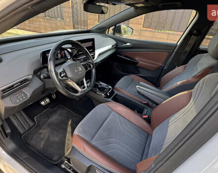 Белый Фольксваген ID.4, объемом двигателя 0 л и пробегом 131 тыс. км за 22500 $, фото 16 на Automoto.ua