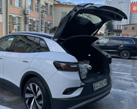 Білий Фольксваген ID.4, об'ємом двигуна 0 л та пробігом 17 тис. км за 25000 $, фото 22 на Automoto.ua