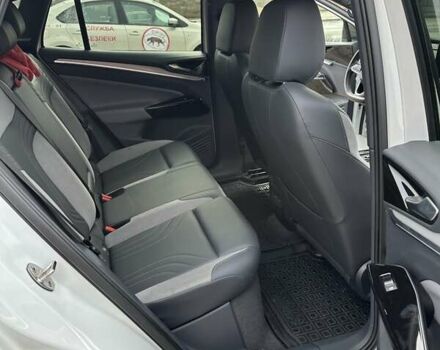 Білий Фольксваген ID.4, об'ємом двигуна 0 л та пробігом 34 тис. км за 25300 $, фото 11 на Automoto.ua