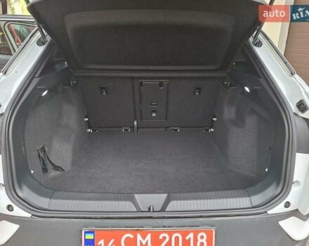 Белый Фольксваген ID.4, объемом двигателя 0 л и пробегом 115 тыс. км за 23100 $, фото 15 на Automoto.ua