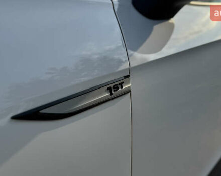 Белый Фольксваген ID.4, объемом двигателя 0 л и пробегом 131 тыс. км за 22500 $, фото 11 на Automoto.ua