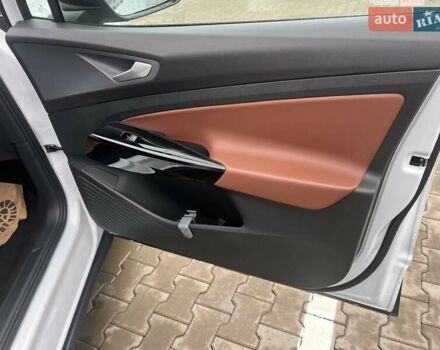 Белый Фольксваген ID.4, объемом двигателя 0 л и пробегом 108 тыс. км за 21500 $, фото 30 на Automoto.ua