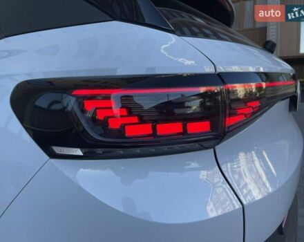 Білий Фольксваген ID.4, об'ємом двигуна 0 л та пробігом 230 тис. км за 21800 $, фото 18 на Automoto.ua