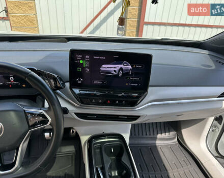 Белый Фольксваген ID.4, объемом двигателя 0 л и пробегом 61 тыс. км за 23600 $, фото 22 на Automoto.ua