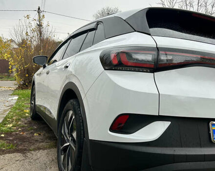 Белый Фольксваген ID.4, объемом двигателя 0 л и пробегом 69 тыс. км за 21700 $, фото 2 на Automoto.ua