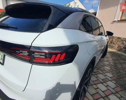 Белый Фольксваген ID.4, объемом двигателя 0 л и пробегом 16 тыс. км за 28900 $, фото 10 на Automoto.ua