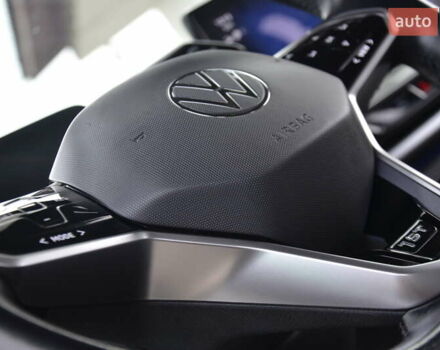 Белый Фольксваген ID.4, объемом двигателя 0 л и пробегом 113 тыс. км за 22350 $, фото 40 на Automoto.ua