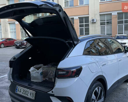 Білий Фольксваген ID.4, об'ємом двигуна 0 л та пробігом 17 тис. км за 25000 $, фото 23 на Automoto.ua