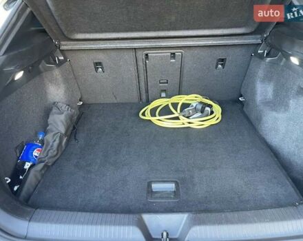 Білий Фольксваген ID.4, об'ємом двигуна 0 л та пробігом 230 тис. км за 21800 $, фото 33 на Automoto.ua