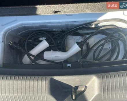 Белый Фольксваген ID.4, объемом двигателя 0 л и пробегом 38 тыс. км за 24500 $, фото 29 на Automoto.ua