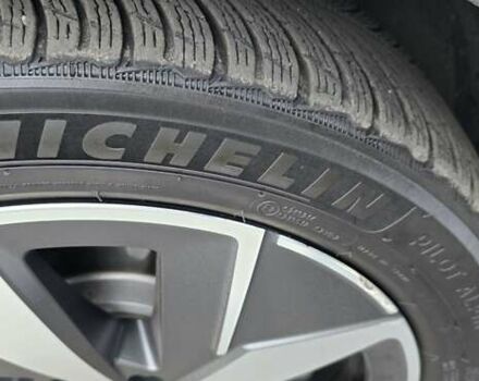 Белый Фольксваген ID.4, объемом двигателя 0 л и пробегом 85 тыс. км за 25000 $, фото 5 на Automoto.ua