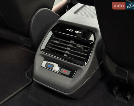 Белый Фольксваген ID.4, объемом двигателя 0 л и пробегом 61 тыс. км за 20900 $, фото 67 на Automoto.ua