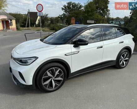 Белый Фольксваген ID.4, объемом двигателя 0 л и пробегом 19 тыс. км за 27500 $, фото 16 на Automoto.ua