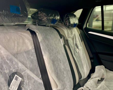 Белый Фольксваген ID.4, объемом двигателя 85 л и пробегом 25 тыс. км за 28400 $, фото 22 на Automoto.ua