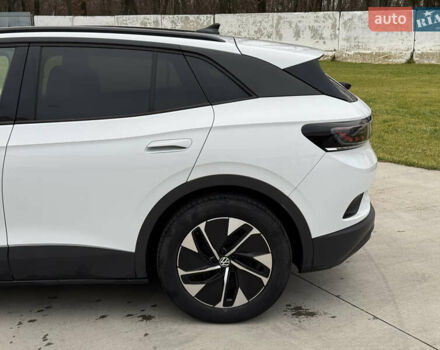 Белый Фольксваген ID.4, объемом двигателя 0 л и пробегом 61 тыс. км за 20900 $, фото 10 на Automoto.ua