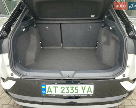 Білий Фольксваген ID.4, об'ємом двигуна 0 л та пробігом 27 тис. км за 25500 $, фото 34 на Automoto.ua