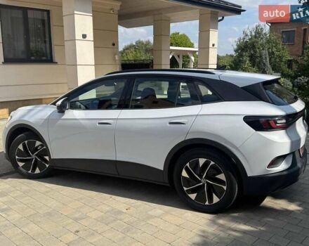 Белый Фольксваген ID.4, объемом двигателя 0 л и пробегом 60 тыс. км за 23900 $, фото 7 на Automoto.ua