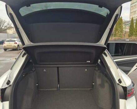 Белый Фольксваген ID.4, объемом двигателя 0 л и пробегом 29 тыс. км за 24500 $, фото 21 на Automoto.ua