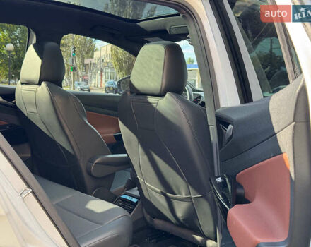 Білий Фольксваген ID.4, об'ємом двигуна 0 л та пробігом 34 тис. км за 26440 $, фото 12 на Automoto.ua