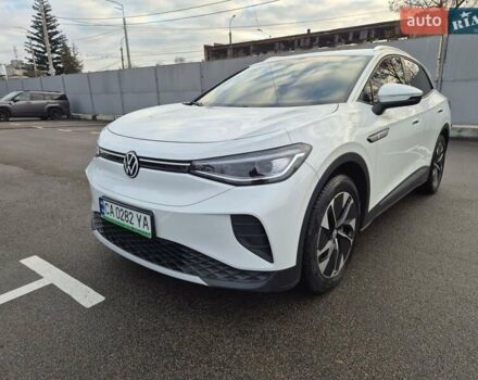 Белый Фольксваген ID.4, объемом двигателя 0 л и пробегом 29 тыс. км за 24500 $, фото 2 на Automoto.ua