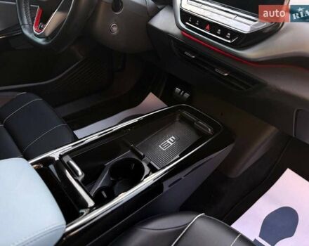 Белый Фольксваген ID.4, объемом двигателя 0 л и пробегом 92 тыс. км за 29000 $, фото 21 на Automoto.ua