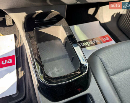 Білий Фольксваген ID.4, об'ємом двигуна 0 л та пробігом 34 тис. км за 26440 $, фото 28 на Automoto.ua