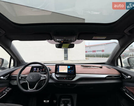 Белый Фольксваген ID.4, объемом двигателя 0 л и пробегом 61 тыс. км за 20900 $, фото 61 на Automoto.ua