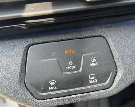 Белый Фольксваген ID.4, объемом двигателя 0 л и пробегом 60 тыс. км за 23900 $, фото 14 на Automoto.ua