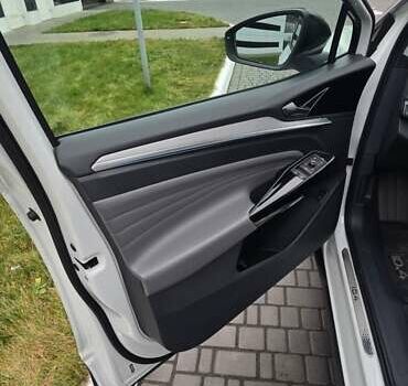 Белый Фольксваген ID.4, объемом двигателя 0 л и пробегом 85 тыс. км за 25000 $, фото 17 на Automoto.ua