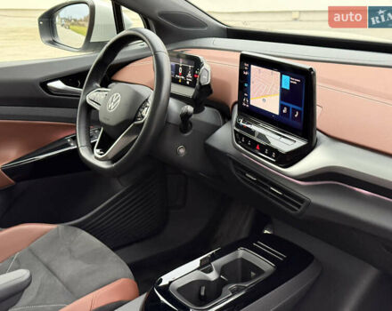 Белый Фольксваген ID.4, объемом двигателя 0 л и пробегом 61 тыс. км за 20900 $, фото 54 на Automoto.ua