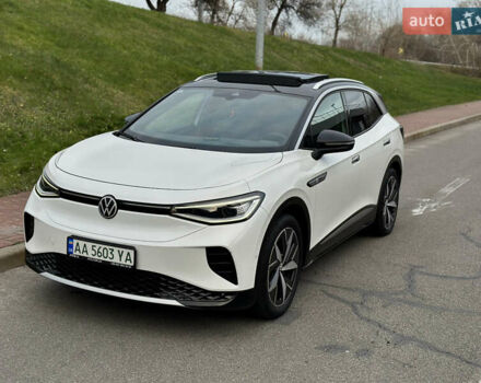 Белый Фольксваген ID.4, объемом двигателя 0 л и пробегом 65 тыс. км за 22999 $, фото 9 на Automoto.ua