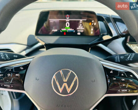 Белый Фольксваген ID.4, объемом двигателя 0 л и пробегом 55 тыс. км за 25000 $, фото 10 на Automoto.ua