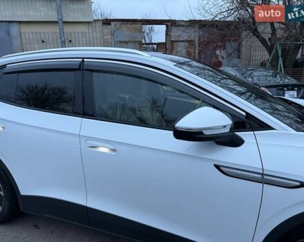 Білий Фольксваген ID.4, об'ємом двигуна 0 л та пробігом 52 тис. км за 22500 $, фото 26 на Automoto.ua