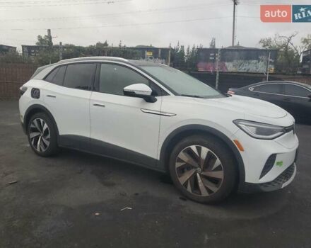 Белый Фольксваген ID.4, объемом двигателя 0 л и пробегом 63 тыс. км за 10700 $, фото 3 на Automoto.ua
