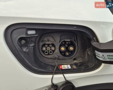 Белый Фольксваген ID.4, объемом двигателя 0 л и пробегом 29 тыс. км за 24500 $, фото 20 на Automoto.ua