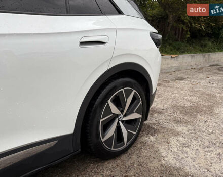 Белый Фольксваген ID.4, объемом двигателя 0 л и пробегом 40 тыс. км за 24800 $, фото 7 на Automoto.ua