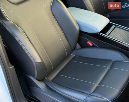 Белый Фольксваген ID.4, объемом двигателя 0 л и пробегом 47 тыс. км за 22940 $, фото 22 на Automoto.ua